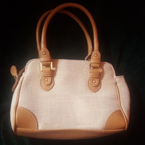 Aigner mini bag - Picture 4 of 5